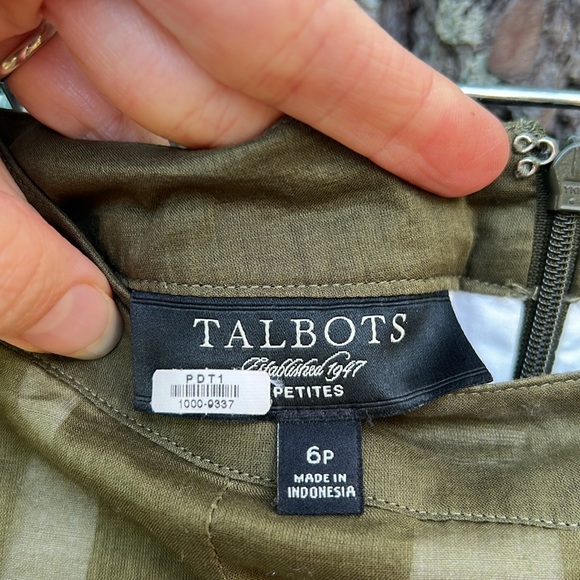 Talbots Moss Green Pleated Petite Skirt 6P - Picture 5 of 9